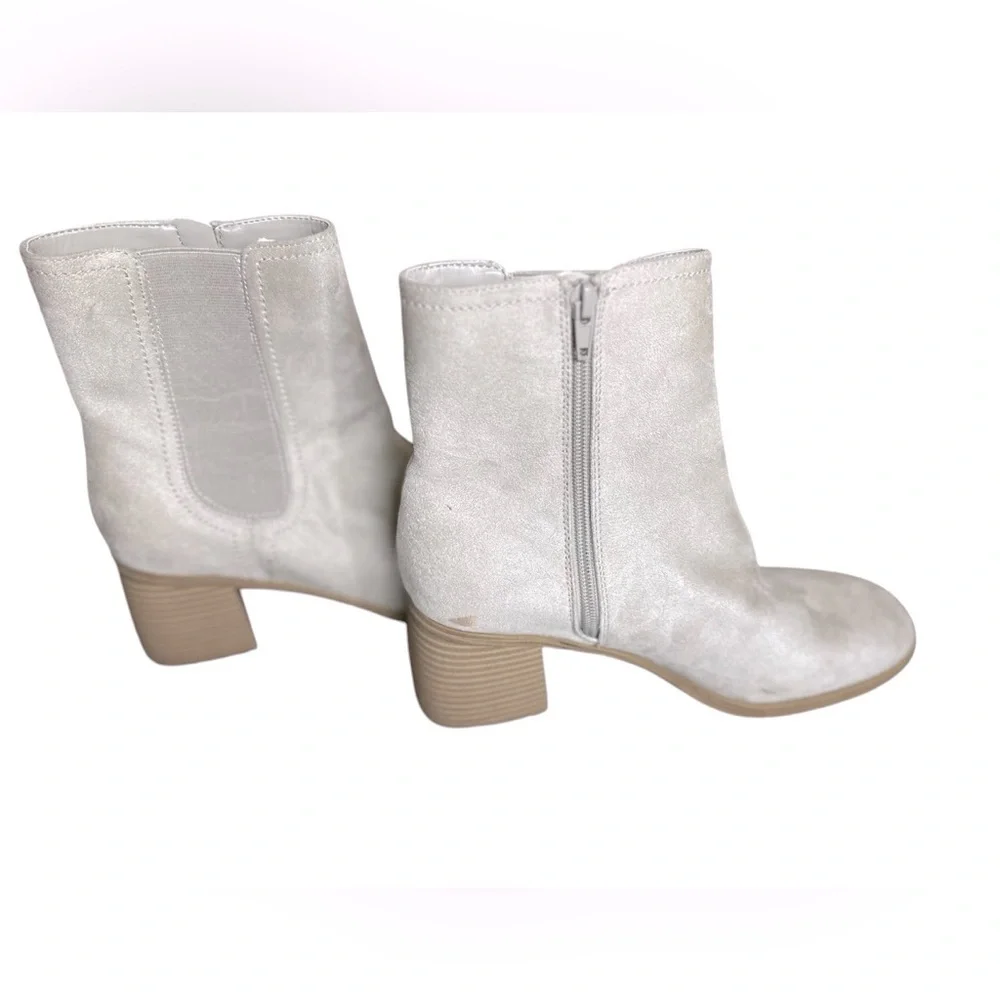 Nine‎ West Tan Suede Chunky Heel Booties - Size 9.5
